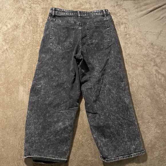 UNIQLO Jeans Juniors Sz 11 Wide Leg Black Acid Wash High Rise Cropped Pants Dark - Picture 4 of 8